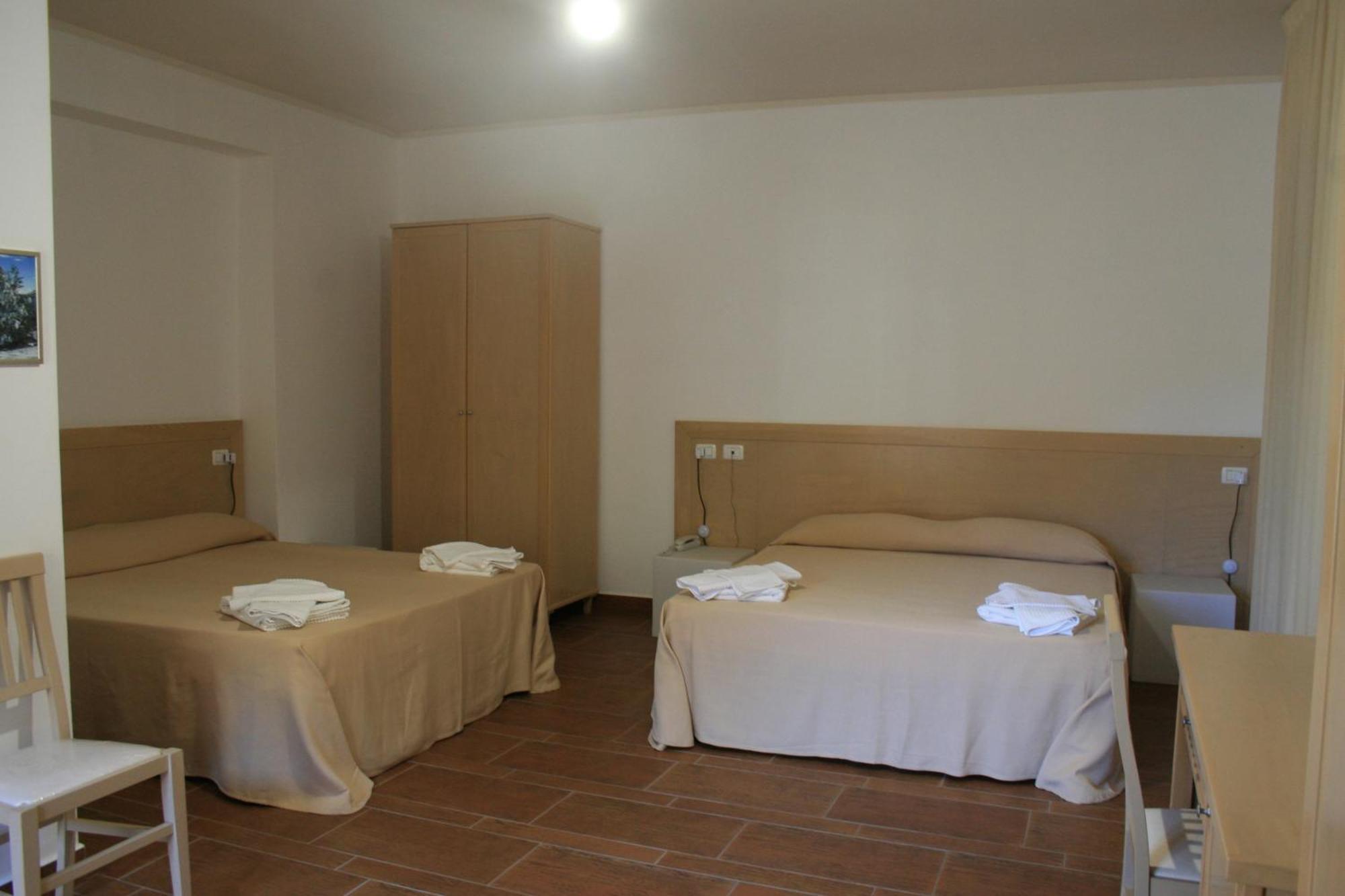 Il Podere Dell'Angelo Old Country House 贝尔韦代雷 外观 照片
