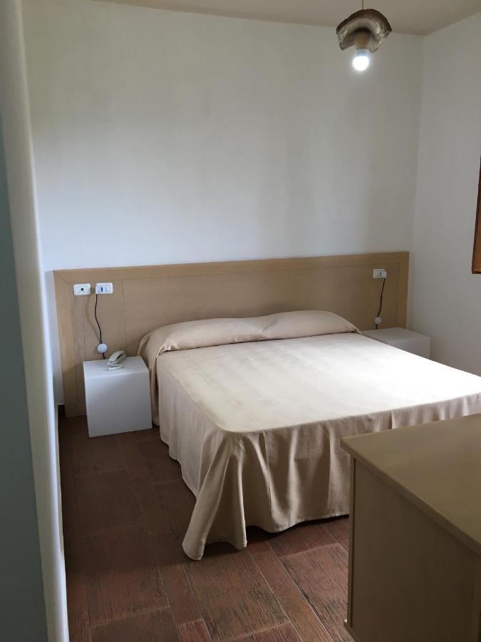 Il Podere Dell'Angelo Old Country House 贝尔韦代雷 外观 照片